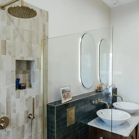 Apartament Boutique Peacock - *